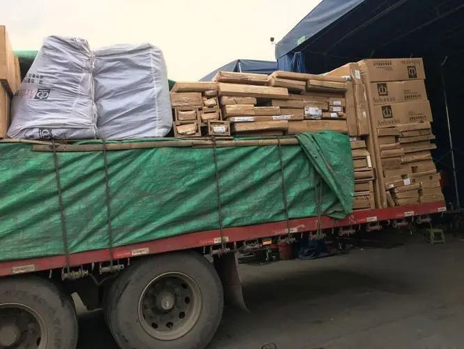 青松路街道家具托运